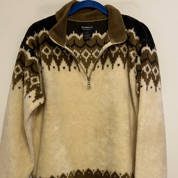 Barrage Sweaters - Barrage Canadian Zip-Up Sweater in Cream and Brown, nice condition